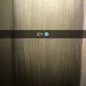 Platnuim blonde enstyle hair Icy ❄️
